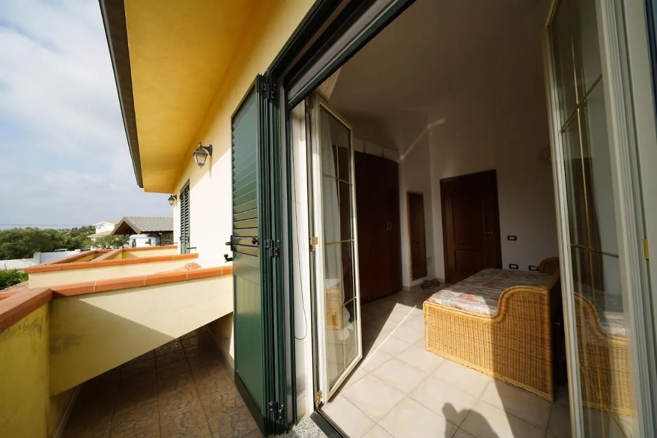 Casa Del Mar Portopino, Primo Piano, Appartamento In Villa Sant'Anna Arresi 0*,