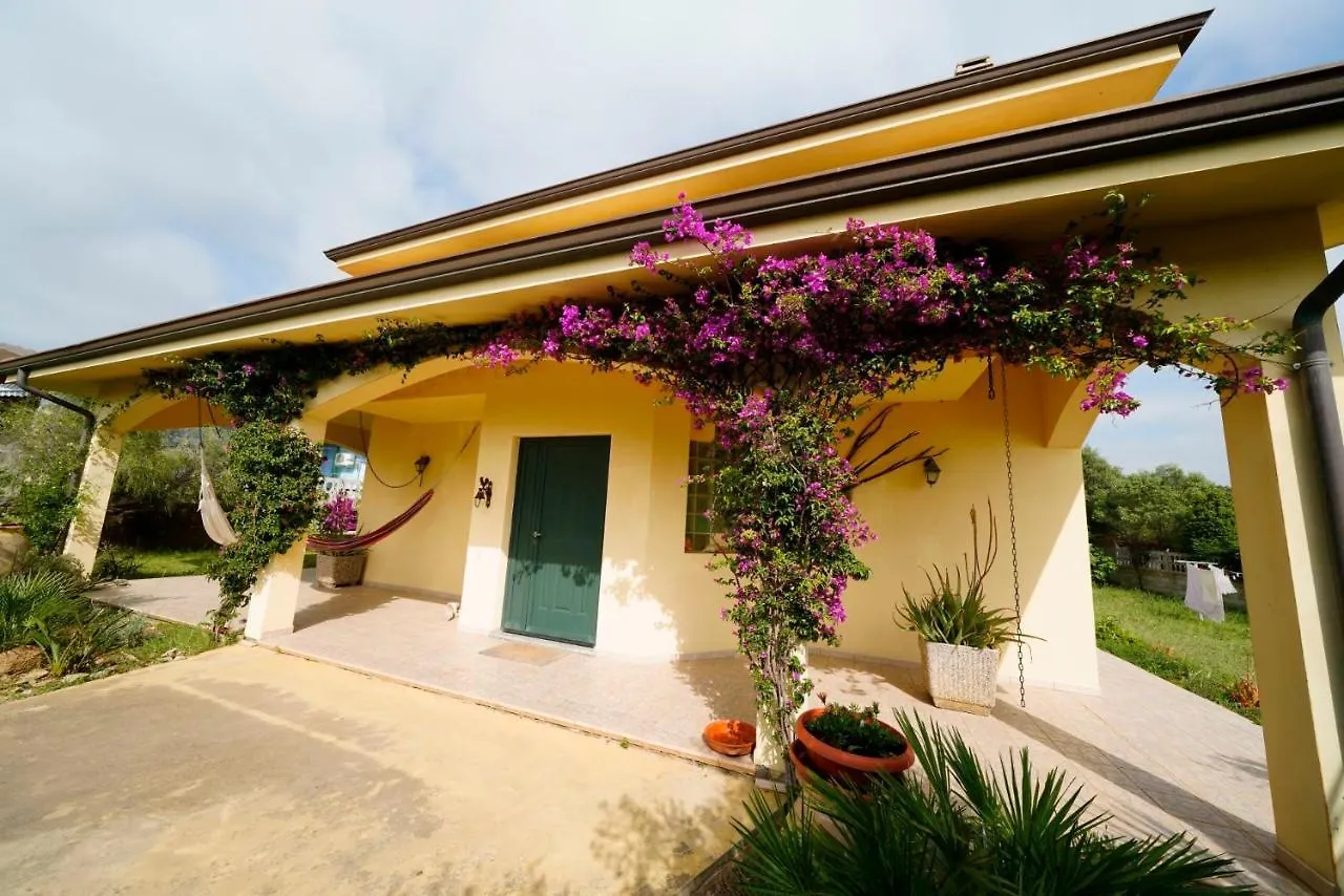 Casa Del Mar Portopino, Primo Piano, Appartamento In Villa SantʼAnna Arresi Prázdninový dům